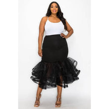 Load image into Gallery viewer, PLUS TIERED LAYERES MIDI SKIRT