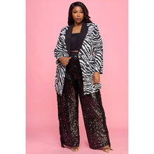 Load image into Gallery viewer, Plus Size Elegant Tailored Tuxedo-Inspired Blazer