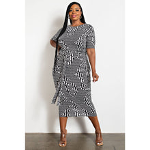 Load image into Gallery viewer, PLUS SIZE Monogram Motif Print Dress