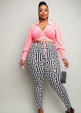 Load image into Gallery viewer, Plus Size Maze High Rise Leggings
